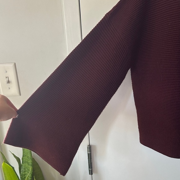 Modern Citizen Deep Burgundy Cardigan - Picture 4 of 12